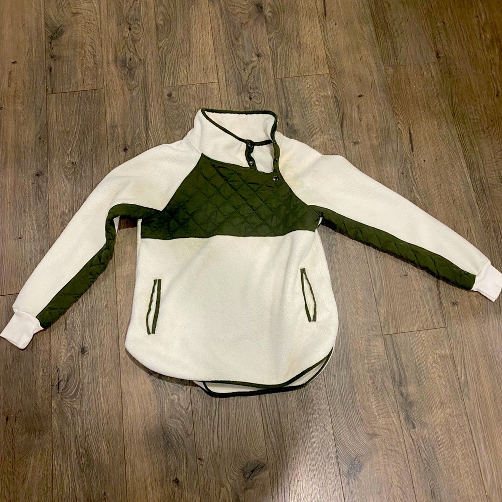 Abercrombie Quilted Sweater